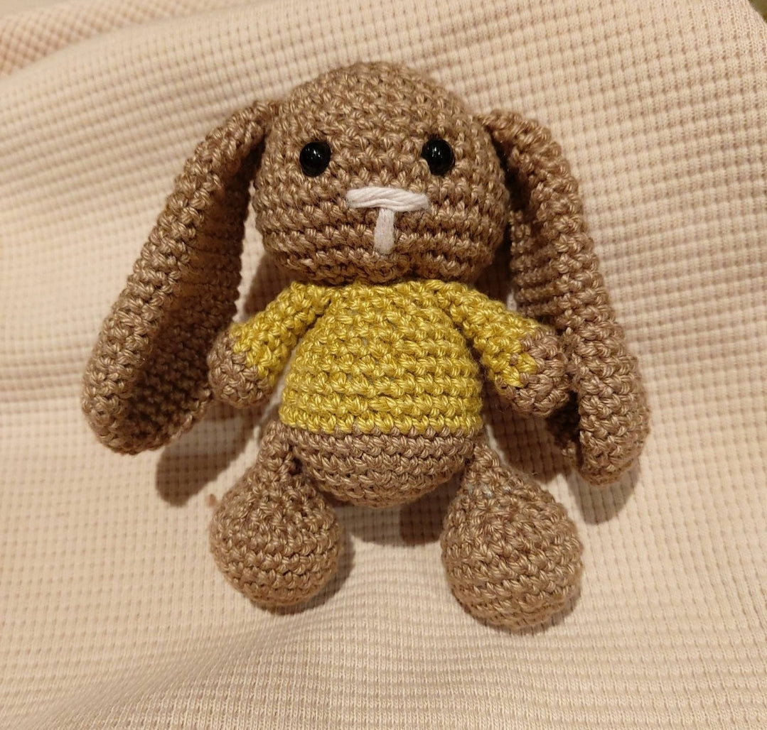 Super süße Amigurumi Hasen, Osterhase, Präsent, Gastgebergeschenk, Geschenk zu Ostern, Osterdeko Oster Mitbringsel, Schlappohrhase - Makrameelilifee